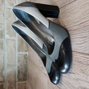 Franco Fortini Gray Oxford Pumps, Saddle Shoes, Gray and Black